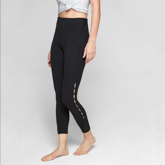 Athleta Pants - ATHLETA Like New Powervita Peekaboo 7/8 Leggings XS